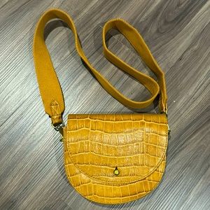Madewell small Richmond Saddle Bag croc embossed leather edition